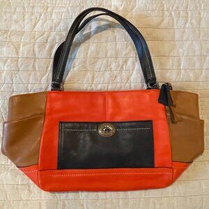Coach Carrie Color Block Leather Tote in excellent condition